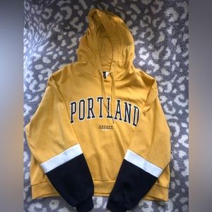 H&M Portland Cropped Hoodie